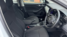 Skoda Kamiq 1.0 TSI 95 SE 5dr Petrol Hatchback